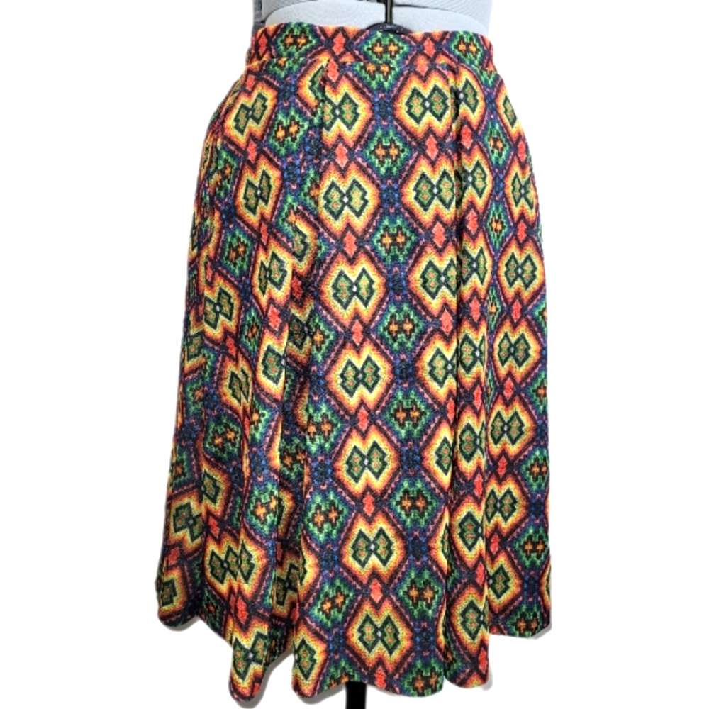 LuLaRoe Madison Southwest Print Bright Pull On Midi Pleated Skirt With Pockets